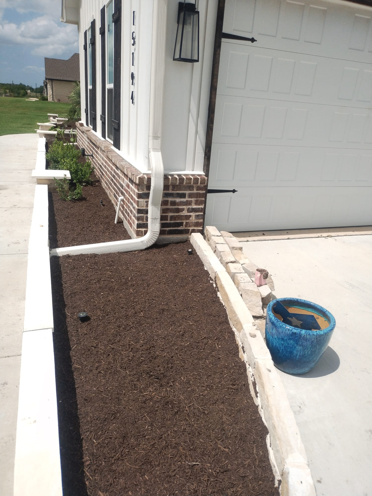 Mulch, Topsoil & Decorative Rock